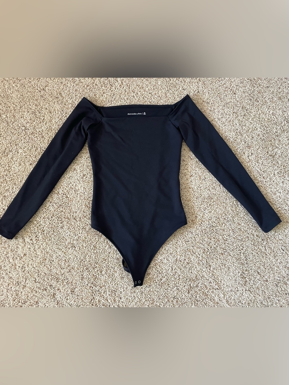 NWOT Abercrombie & Fitch Black Off-Shoulder Long-Sleeve Kids Bodysuit